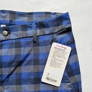 Lululemon Athletica Mens Kahuna 2.0 Shorts Blue Plaid 36 NWT